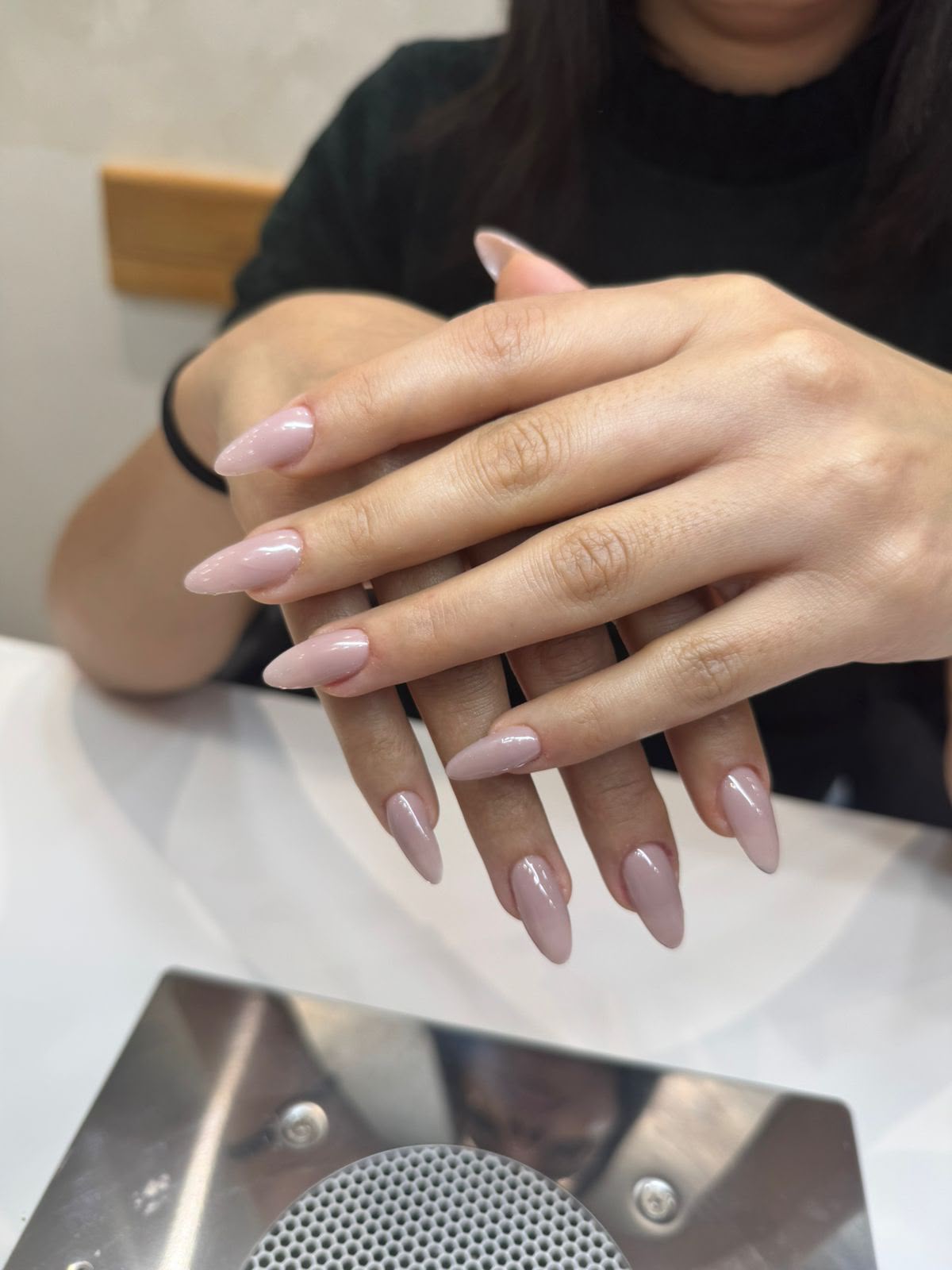 Ongles - Salon Hollywood