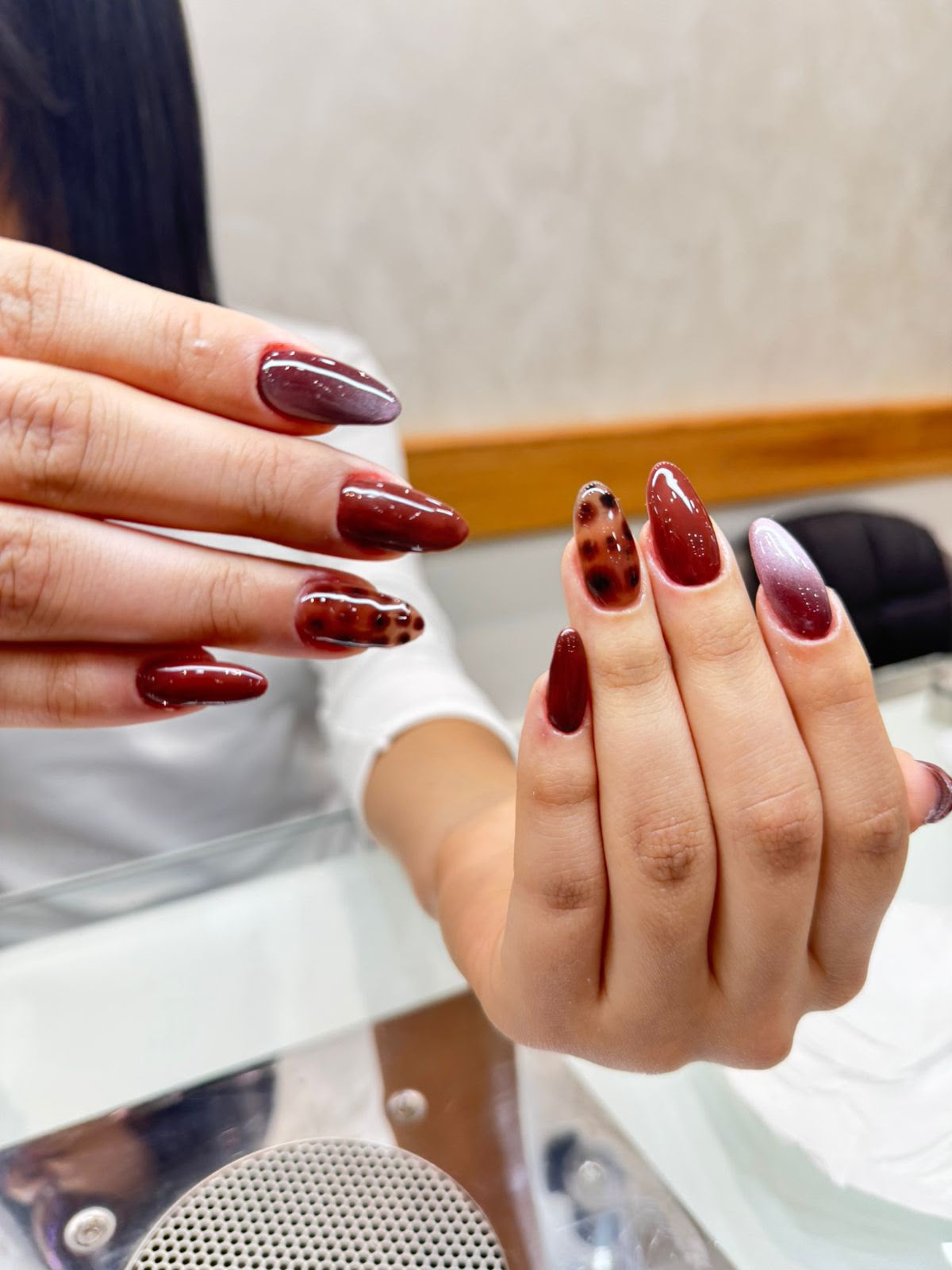 Ongles - Salon Hollywood